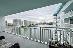 301 174th St, Sunny Isles Beach, FL 33160 - Photo 3