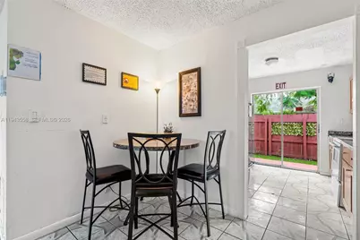 1112 NE 5th Ave, Fort Lauderdale, FL 33304 - Photo 5