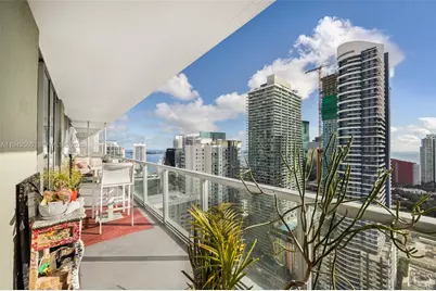 79 SW 12th St #PH3904-S, Miami, FL 33130 - Photo 3