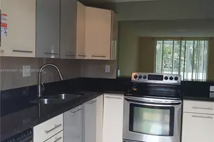 5950 Del Lago Cir, Sunrise, FL 33313 - Photo 3