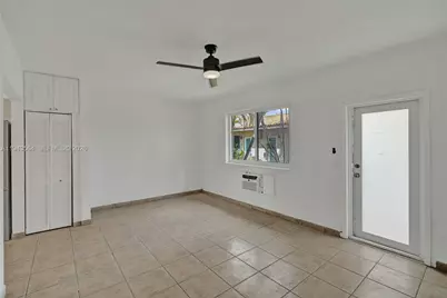 2160 Bay Dr #1-2, Miami Beach, FL 33141 - Photo 11