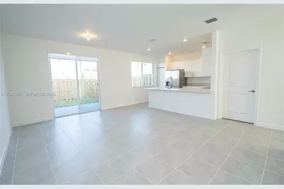 1473 SE 6th Ter, Homestead, FL 33034 - Photo 9