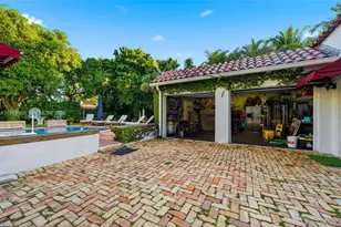 1302 Alhambra Cir, Coral Gables, FL 33134 - Photo 33