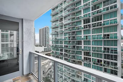 31 SE 6th St #2008, Miami, FL 33131 - Photo 13