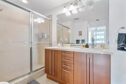 79 SW 12th St #3809S, Miami, FL 33130 - Photo 11