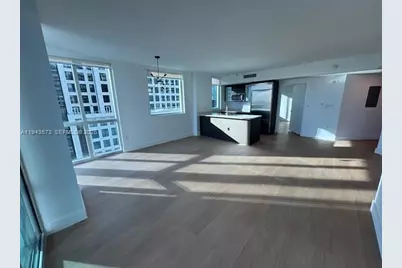 500 Brickell Ave #1502, Miami, FL 33131 - Photo 7