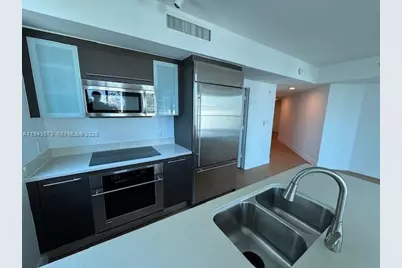 500 Brickell Ave #1502, Miami, FL 33131 - Photo 7