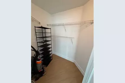 500 Brickell Ave #1502, Miami, FL 33131 - Photo 21