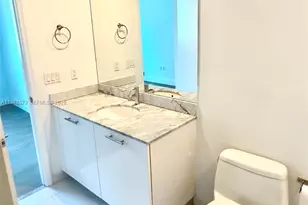 500 Brickell Ave, Miami, FL 33131 - Photo 23