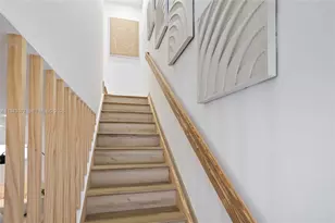 954 NW 8th St, Florida City, FL 33034 - Photo 13