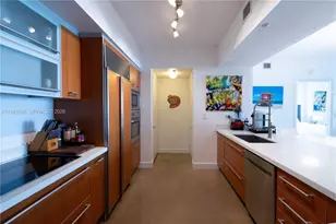 400 Alton Rd, Miami Beach, FL 33139 - Photo 5