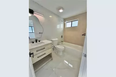 630 NE 166th St #1, Miami, FL 33162 - Photo 1
