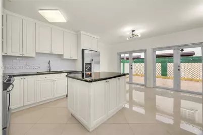 7773 SW 94th Ln, Miami, FL 33156 - Photo 7