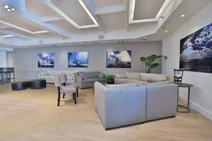 100 Lincoln Rd, Miami Beach, FL 33139 - Photo 11