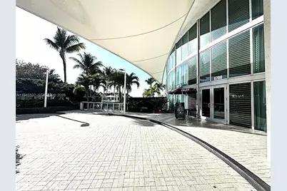 6700 Indian Creek Dr #PH7, Miami Beach, FL 33141 - Photo 31