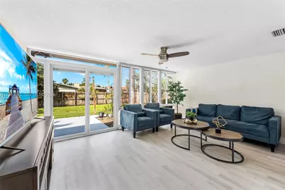 81 NE 47th St, Oakland Park, FL 33334 - Photo 13