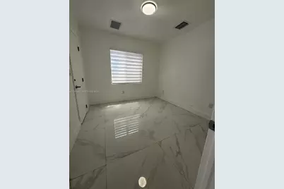 1970 NW 47th Ter #1970, Miami, FL 33142 - Photo 3