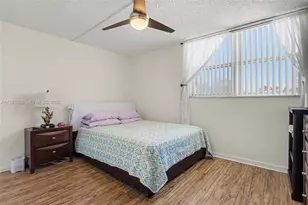 211 S Ocean Dr, Hollywood, FL 33019 - Photo 13