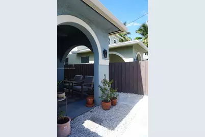 1139 NE 3rd Ave, Fort Lauderdale, FL 33304 - Photo 3