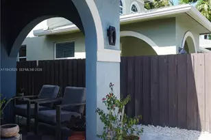1139 NE 3rd Ave, Fort Lauderdale, FL 33304 - Photo 3