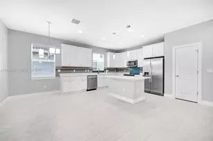 964 Banyan Dr, Hollywood, FL 33021 - Photo 9