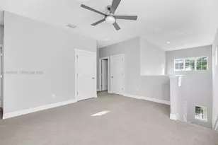 964 Banyan Dr, Hollywood, FL 33021 - Photo 47