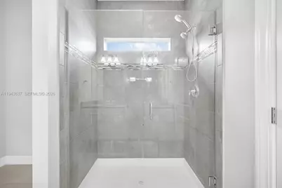 964 Banyan Dr, Hollywood, FL 33021 - Photo 35