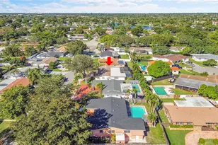 11121 NW 19th St, Pembroke Pines, FL 33026 - Photo 29