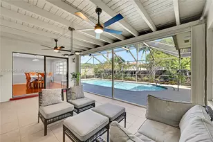 11121 NW 19th St, Pembroke Pines, FL 33026 - Photo 17