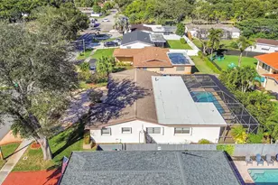 11121 NW 19th St, Pembroke Pines, FL 33026 - Photo 35