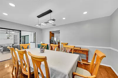 11121 NW 19th St, Pembroke Pines, FL 33026 - Photo 5