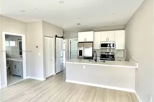 630 NE 166th St, Miami, FL 33162 - Photo 3