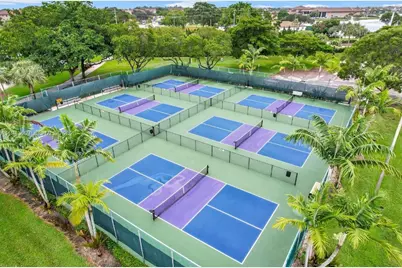 301 SW 135th Ave #113C, Pembroke Pines, FL 33027 - Photo 3