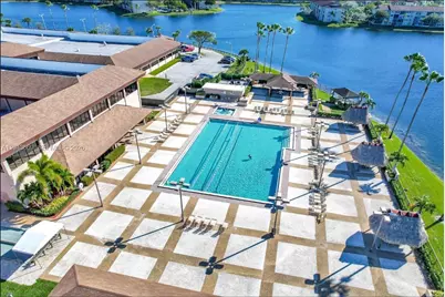 301 SW 135th Ave #113C, Pembroke Pines, FL 33027 - Photo 37