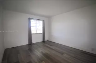 301 SW 135th Ave, Pembroke Pines, FL 33027 - Photo 27