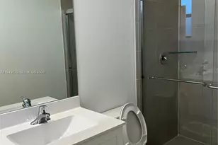 20631 NE 7th Pl, Miami, FL 33179 - Photo 5