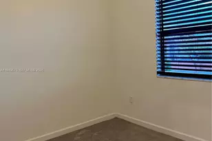 20631 NE 7th Pl, Miami, FL 33179 - Photo 7