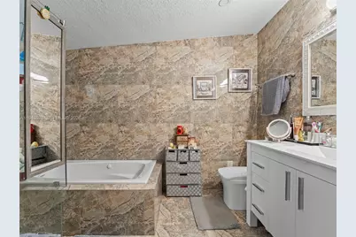 11415 SW 56th St, Miami, FL 33165 - Photo 51