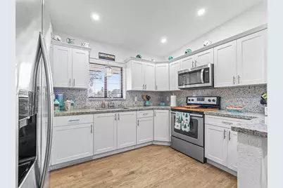 11415 SW 56th St, Miami, FL 33165 - Photo 25