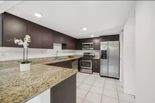 7024 SW 114th Pl, Miami, FL 33173 - Photo 7