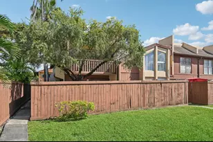 7024 SW 114th Pl, Miami, FL 33173 - Photo 1