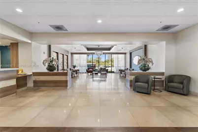 3731 N Country Club Dr #921, Aventura, FL 33180 - Photo 23