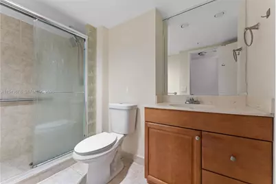 3731 N Country Club Dr #921, Aventura, FL 33180 - Photo 15