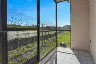 860 NE 207th Terrace, Miami, FL 33179 - Photo 11