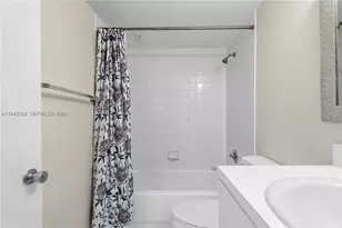 251 SW 132nd Way, Pembroke Pines, FL 33027 - Photo 23