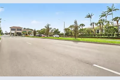 251 SW 132nd Way #117H, Pembroke Pines, FL 33027 - Photo 29