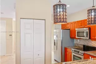 9155 SW 227th St, Cutler Bay, FL 33190 - Photo 5