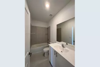 28471 SW 132nd Ct #0, Homestead, FL 33033 - Photo 7