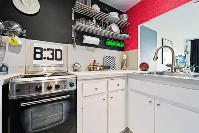 7801 NE 4th Ct #511, Miami, FL 33138 - Photo 7