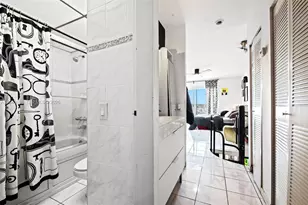 7801 NE 4th Ct, Miami, FL 33138 - Photo 23